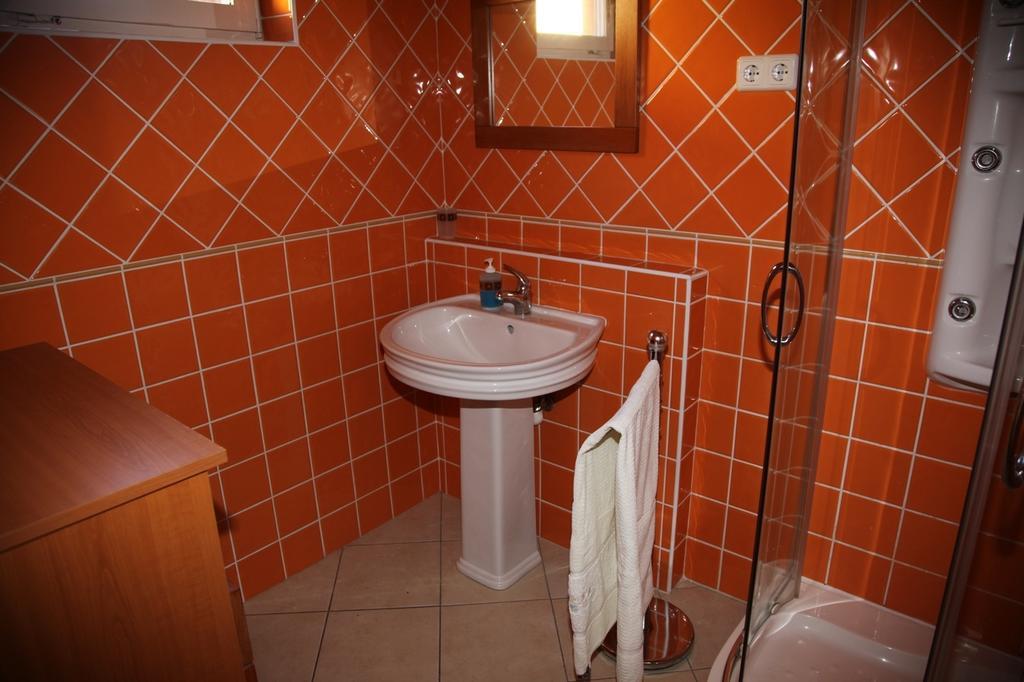 Edina Apartman Zalakaros Δωμάτιο φωτογραφία
