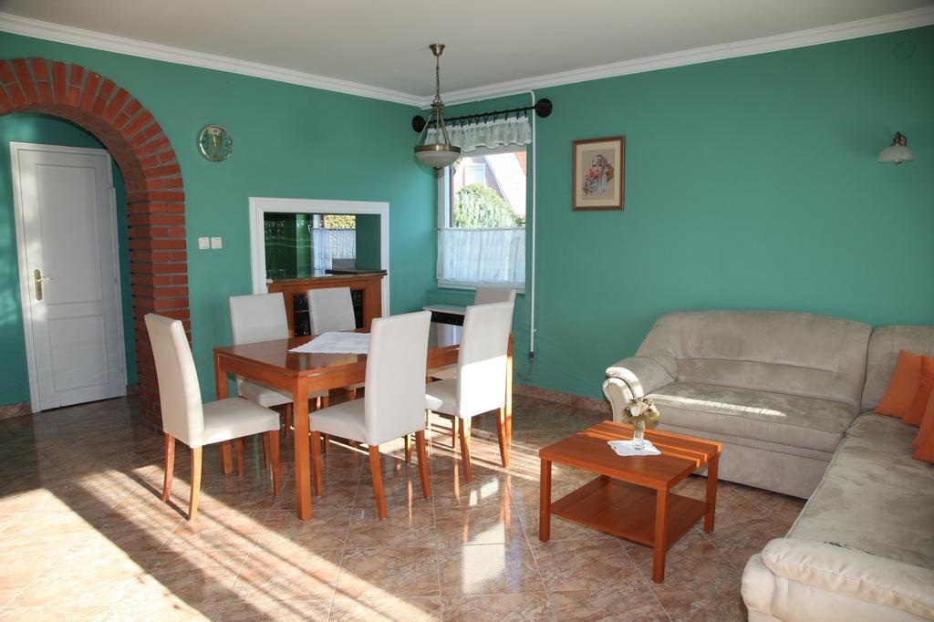 Edina Apartman Zalakaros Δωμάτιο φωτογραφία