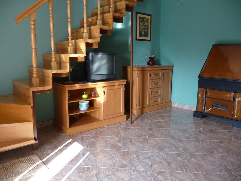 Edina Apartman Zalakaros Δωμάτιο φωτογραφία
